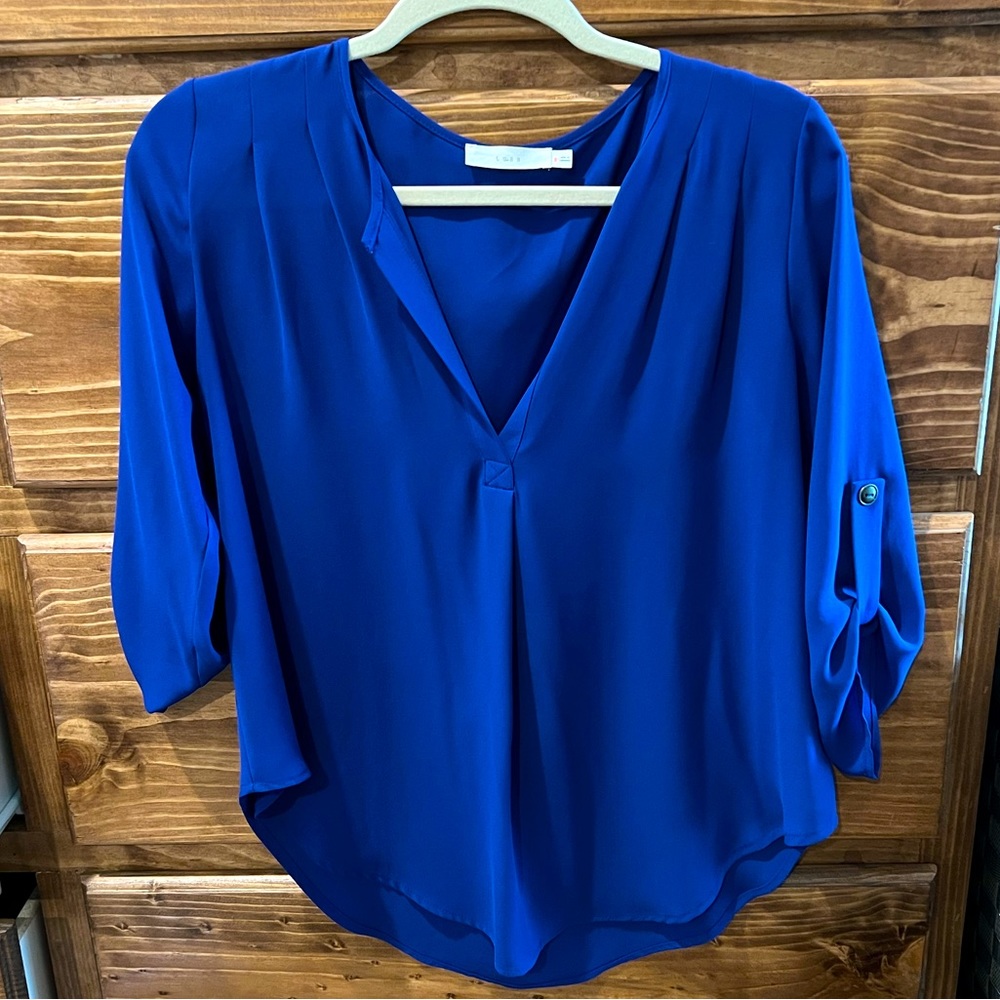 LUSH - Flowy Shirt Size Small